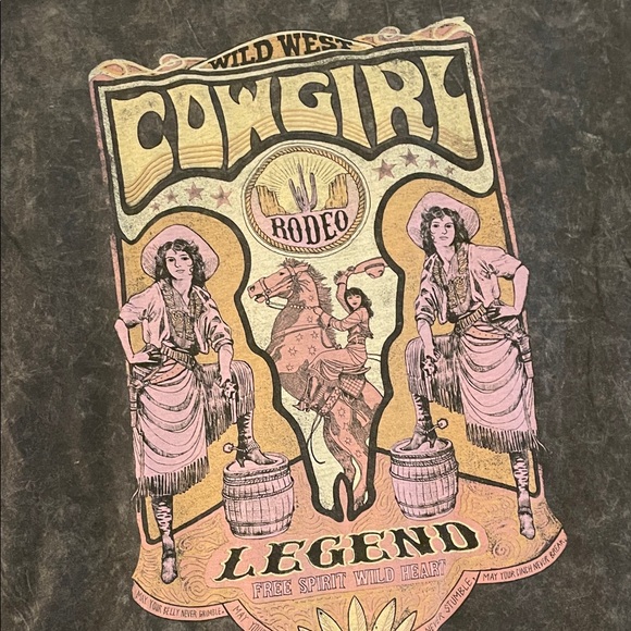 Lotus Cowgirl Legend Graphic Tee - Black - Picture 4 of 4